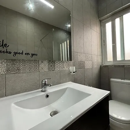 Apartment Entire 1 Bedroom Penthouse Birkirkara